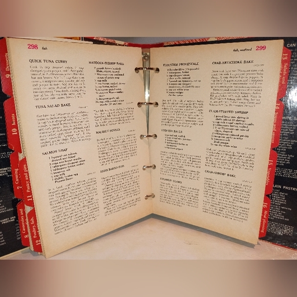 Better Homes and Gardens New Cookbook ©️1976 - Picture 10 of 16